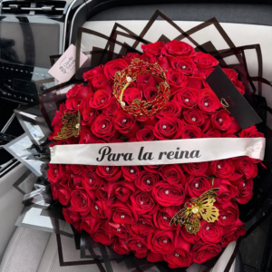 Ramo  Decorado de 100 rosas